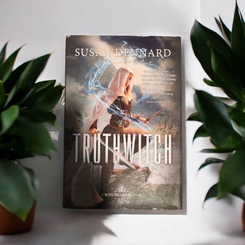 Truthwitch Hardcover Book by Susan Dennard
